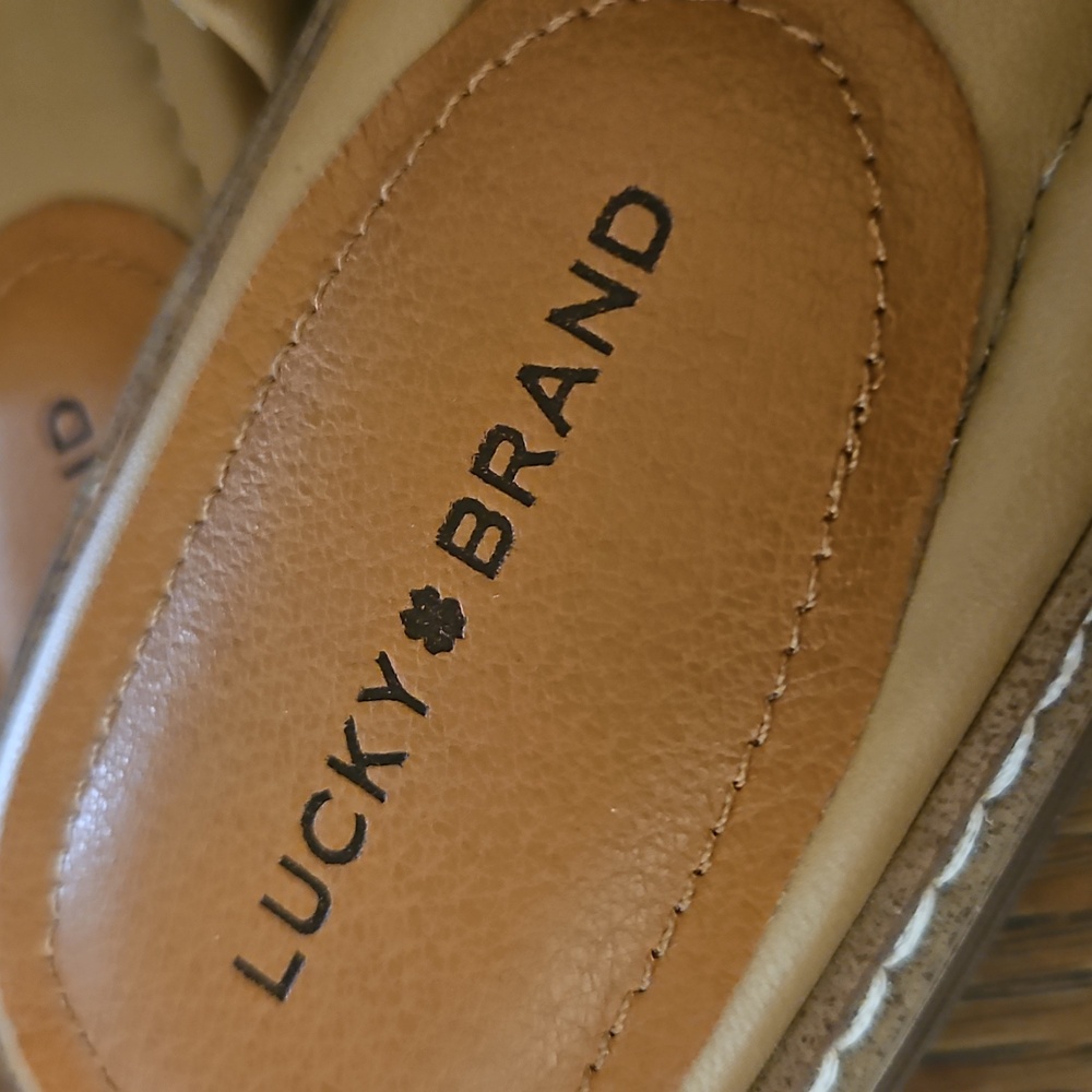 Lucky Brand Tan Beaded Women's Sandals - Picture 2 of 8